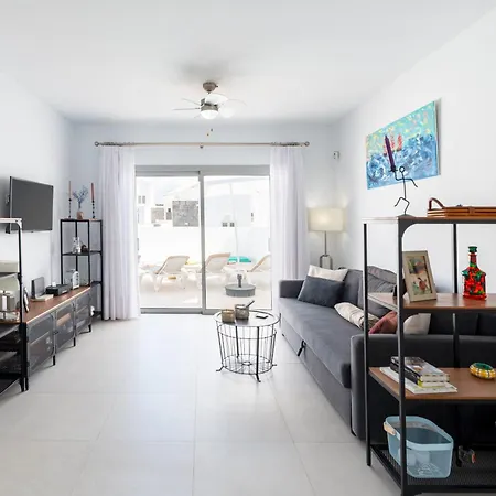 וילה Lolalo House *